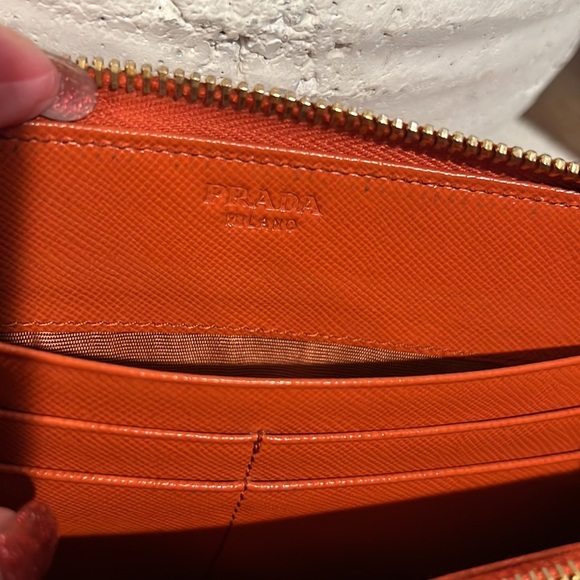 EUC Prada Zippy wallet, Authentic! - Picture 7 of 16
